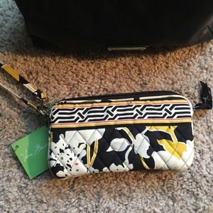 Vera Bradley wrist wallet/purse (cloth)